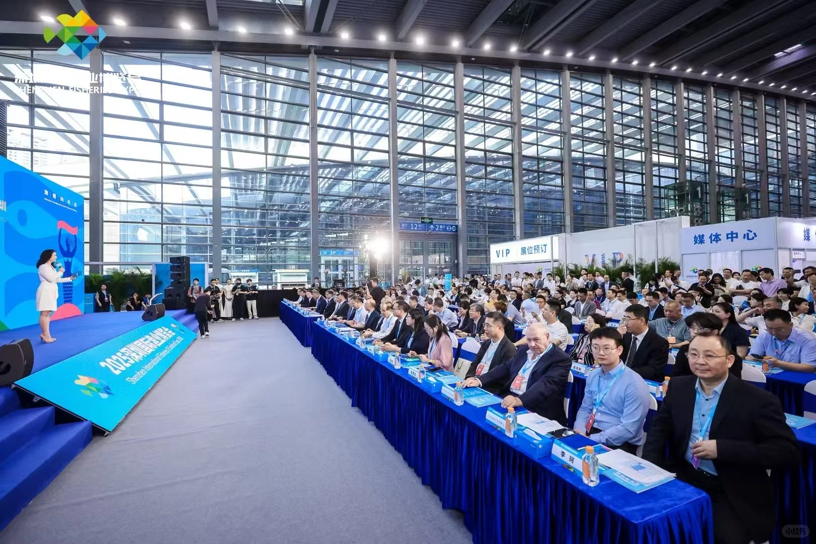 ?深圳展会客户爸爸看过来！3天30人影像组！