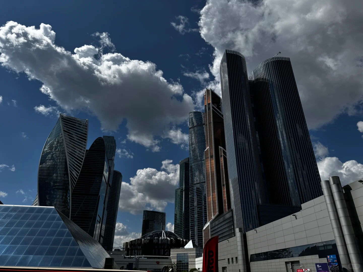 莫斯科翻译的斜杠日常：展会口译+市场考察?