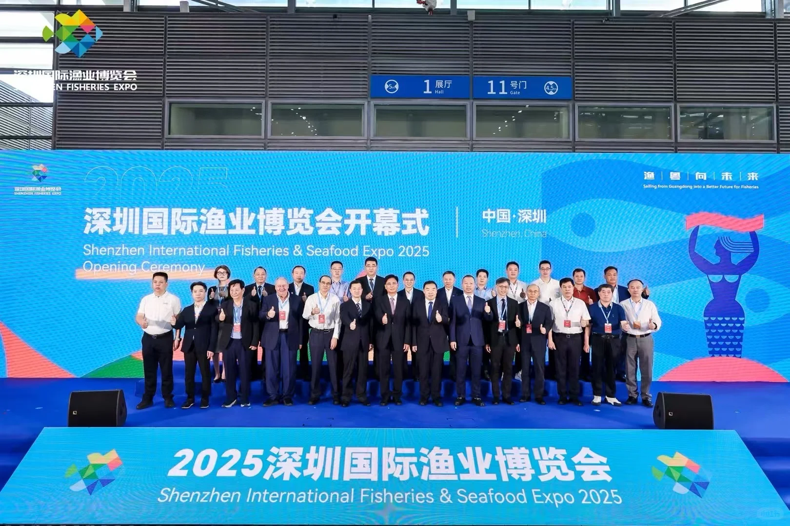 ?深圳展会客户爸爸看过来！3天30人影像组！