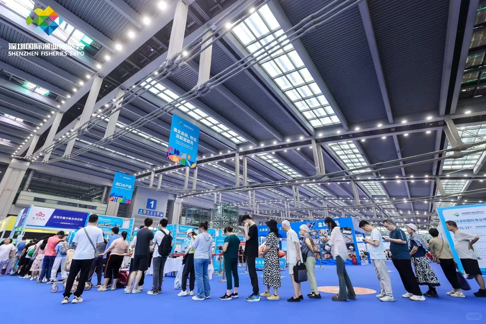 ?深圳展会客户爸爸看过来！3天30人影像组！