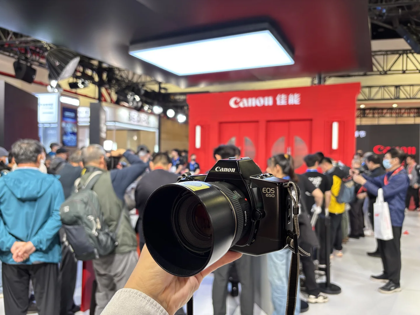 第26届 China P&E 佳能展台/听讲座