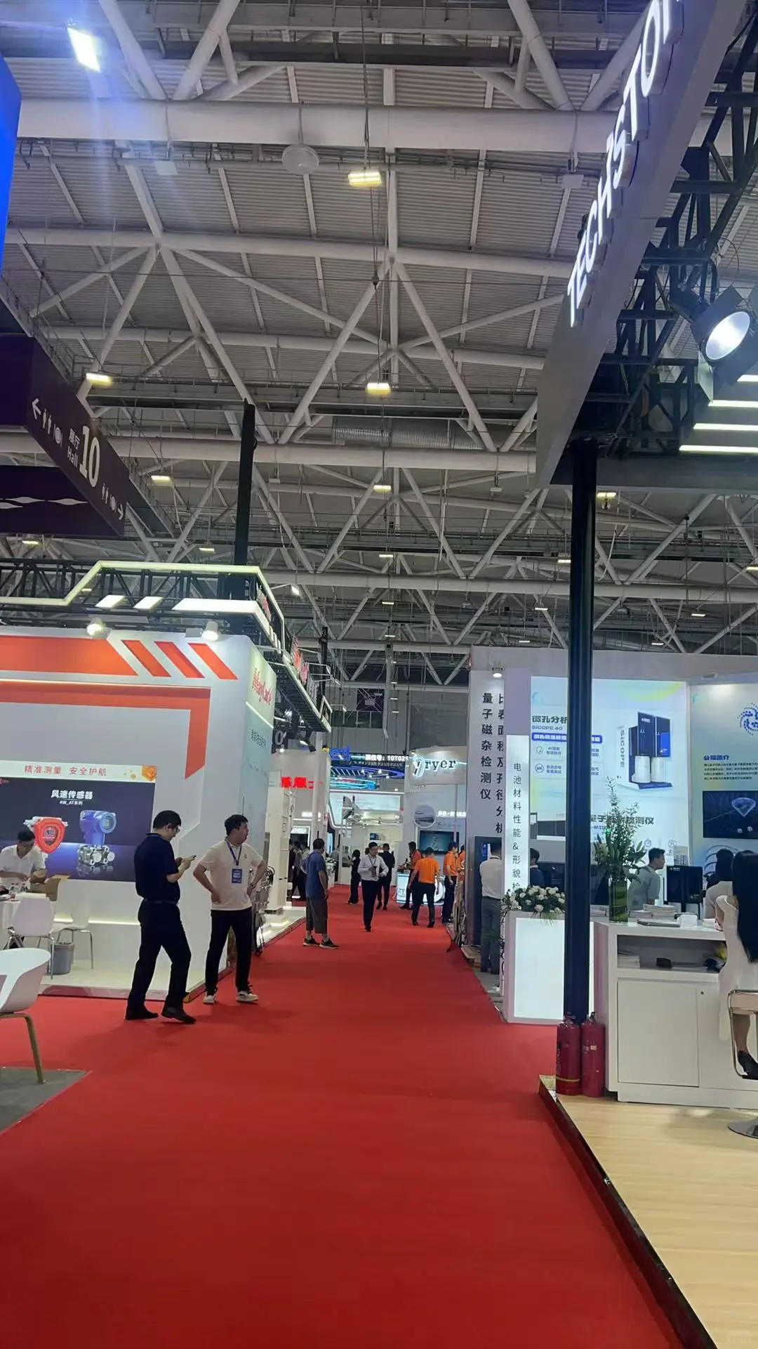 深圳宝安会展摇人急需小蜜蜂185/天