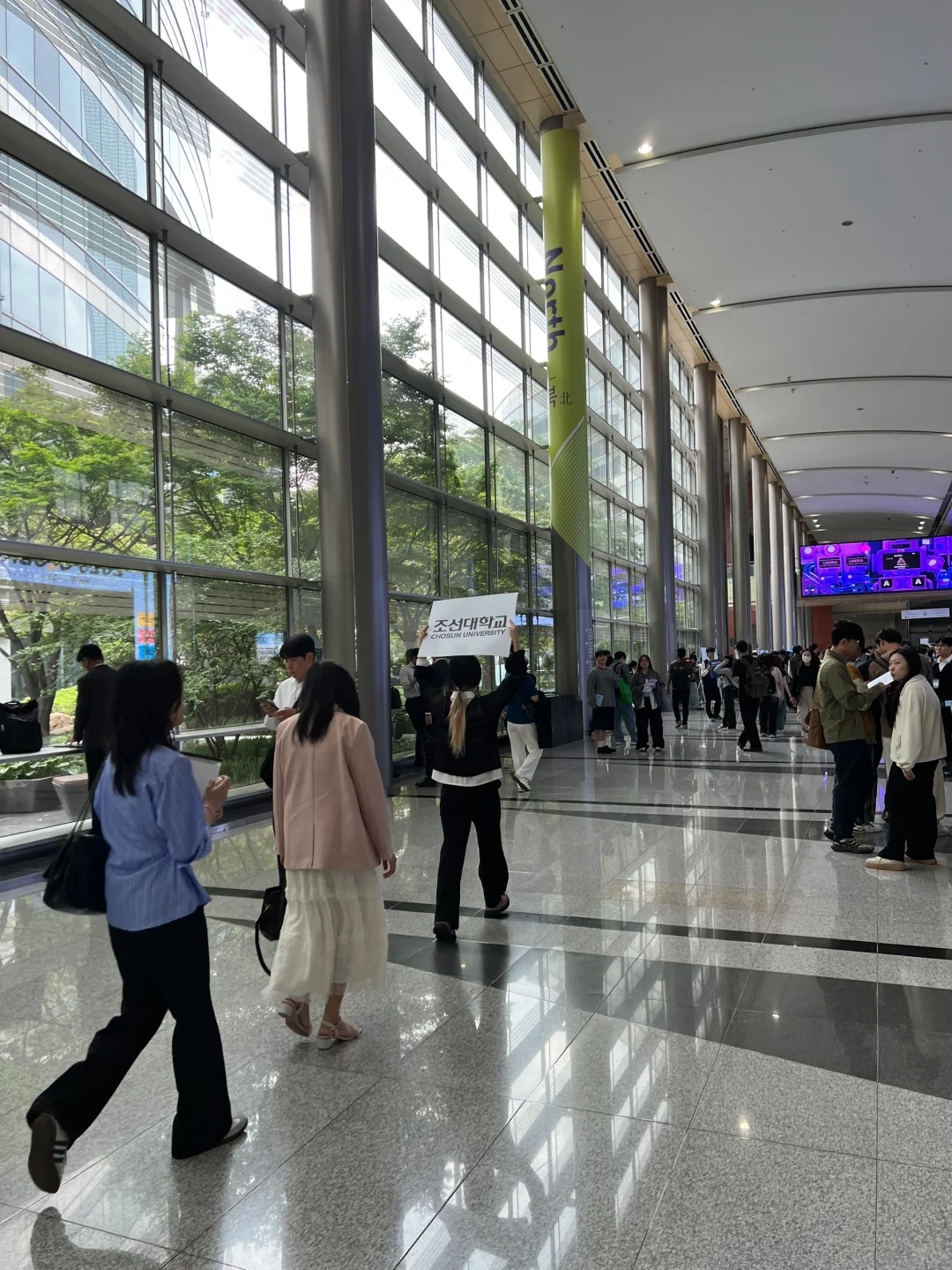 ??外国人就业博览会（观后感