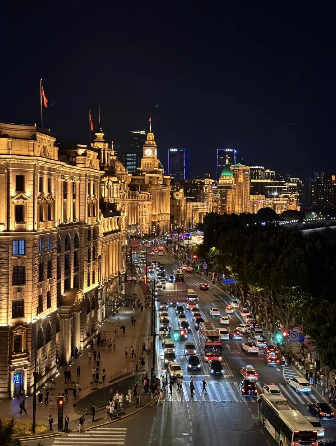 在上海会展中心做活动协助啦