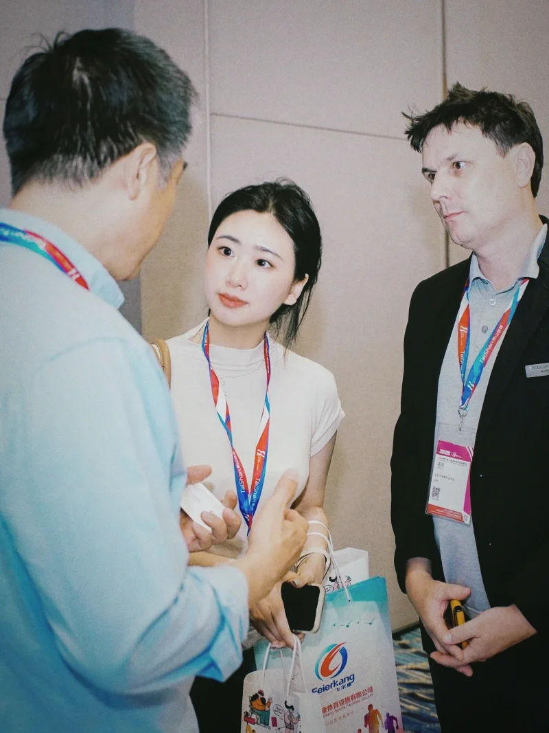 在中国国际体育用品展览会做翻译是什么体验