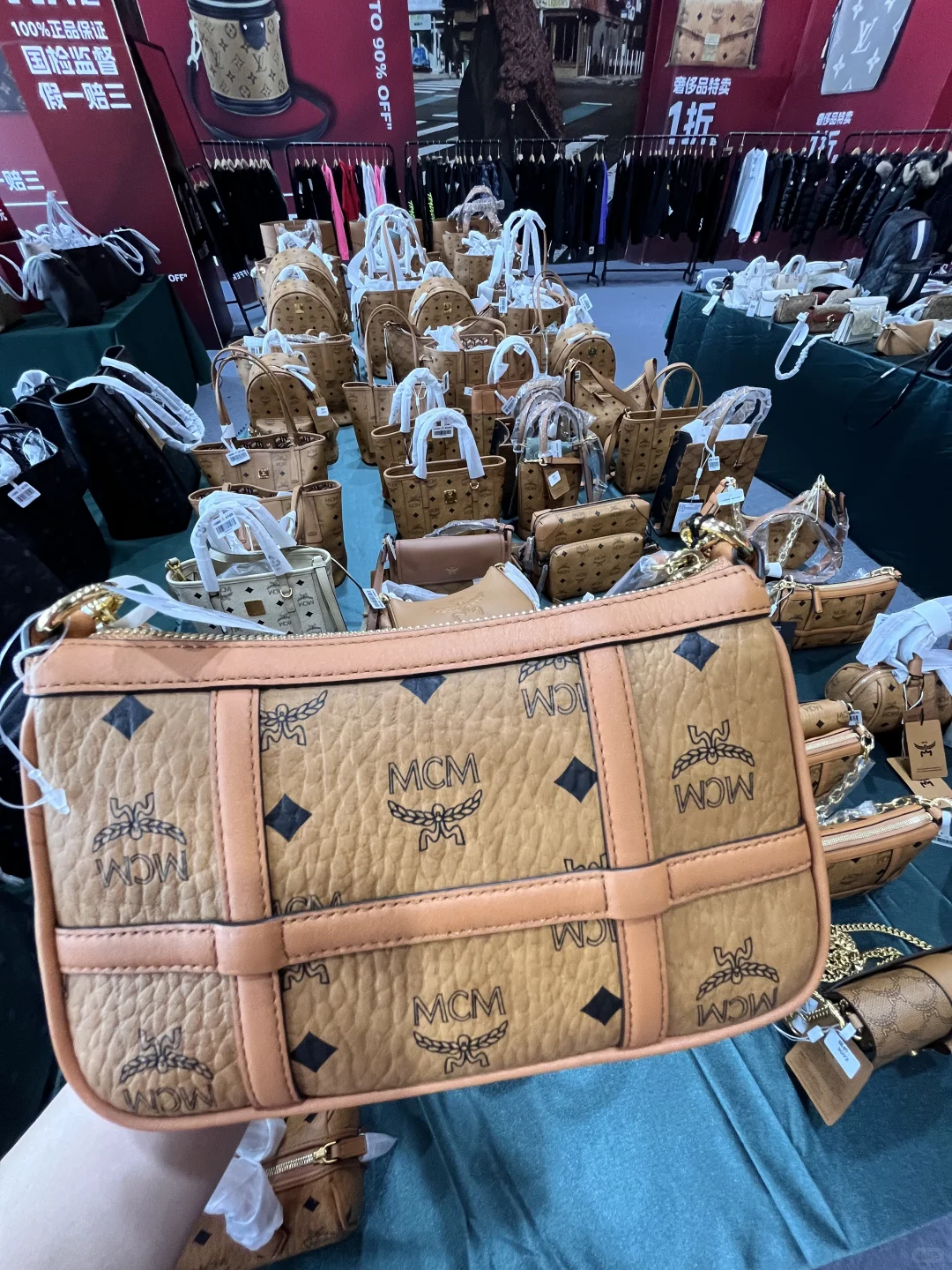 厦门会展！！mcm大漏啊啊啊！！