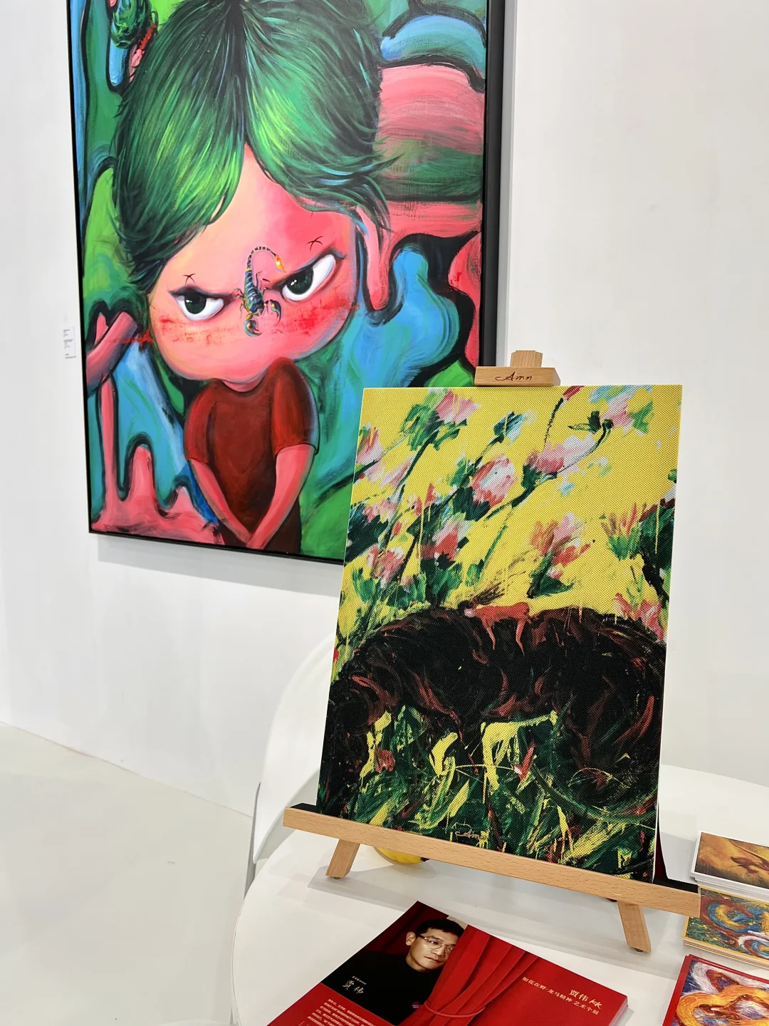 北京看展｜在艺博会偶遇“渤哥”和朱珠啦！