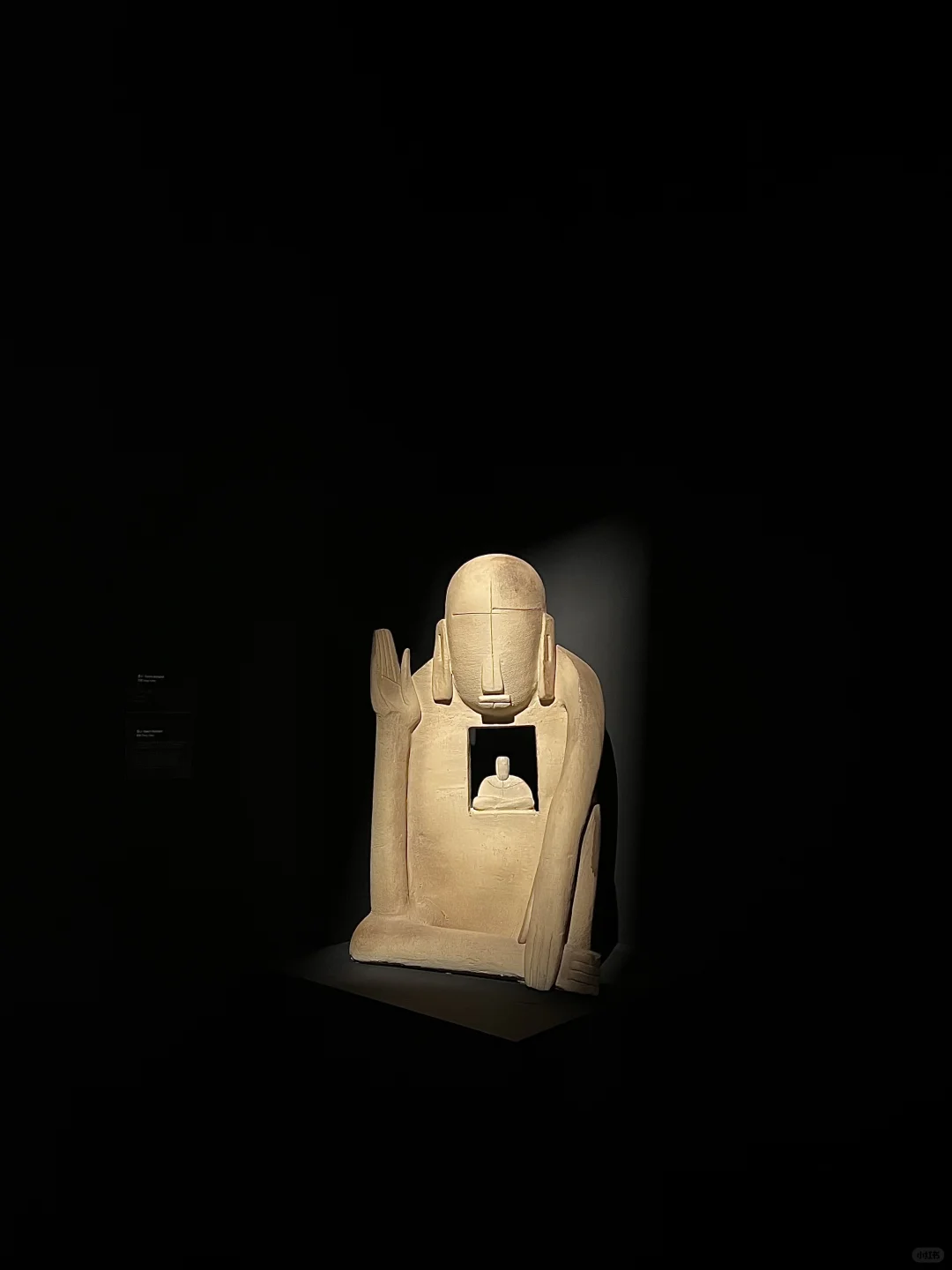 北京看展｜在艺博会偶遇“渤哥”和朱珠啦！