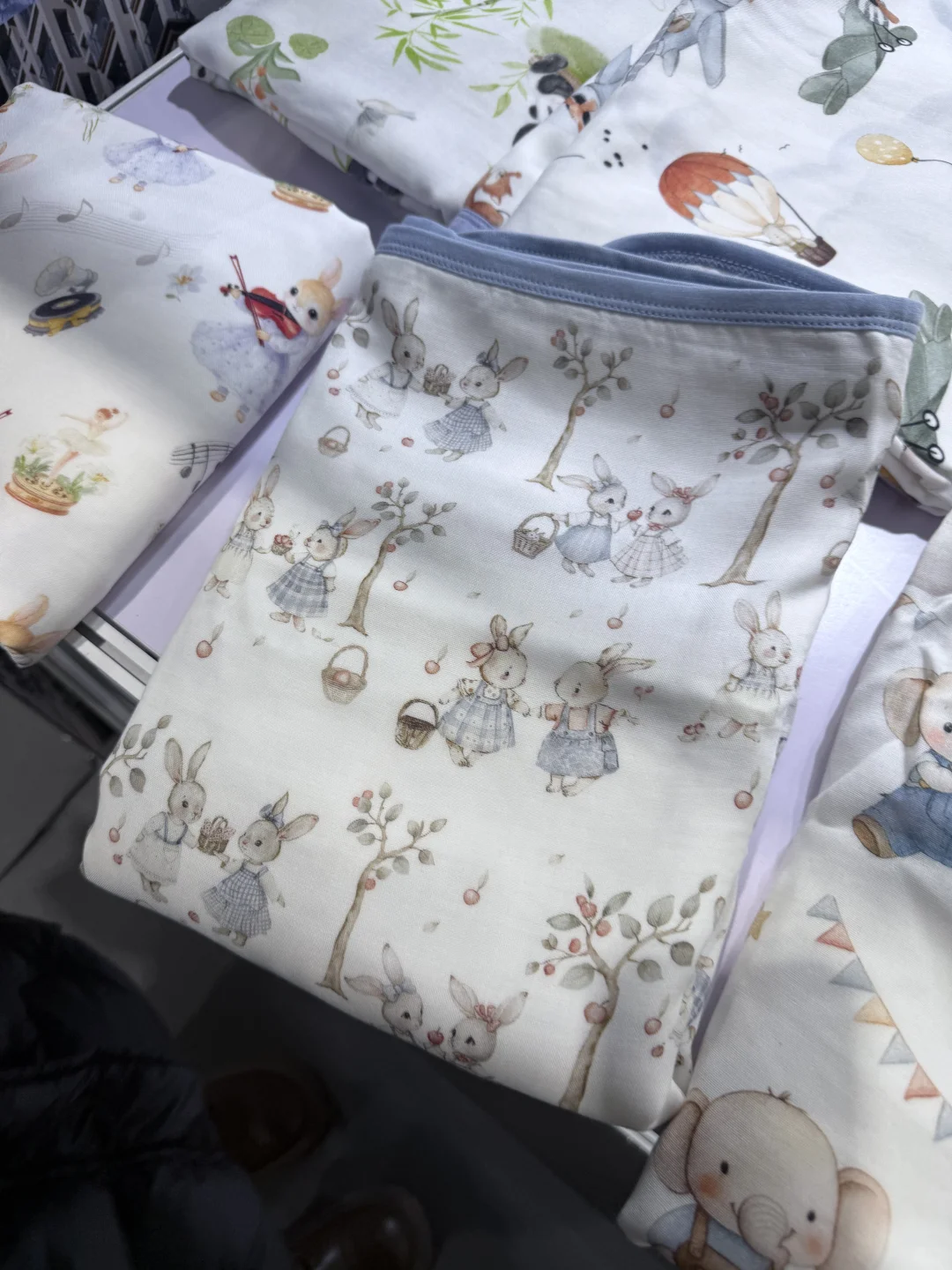 展会圆满结束啦！王叔被宝妈们热情包围啦！