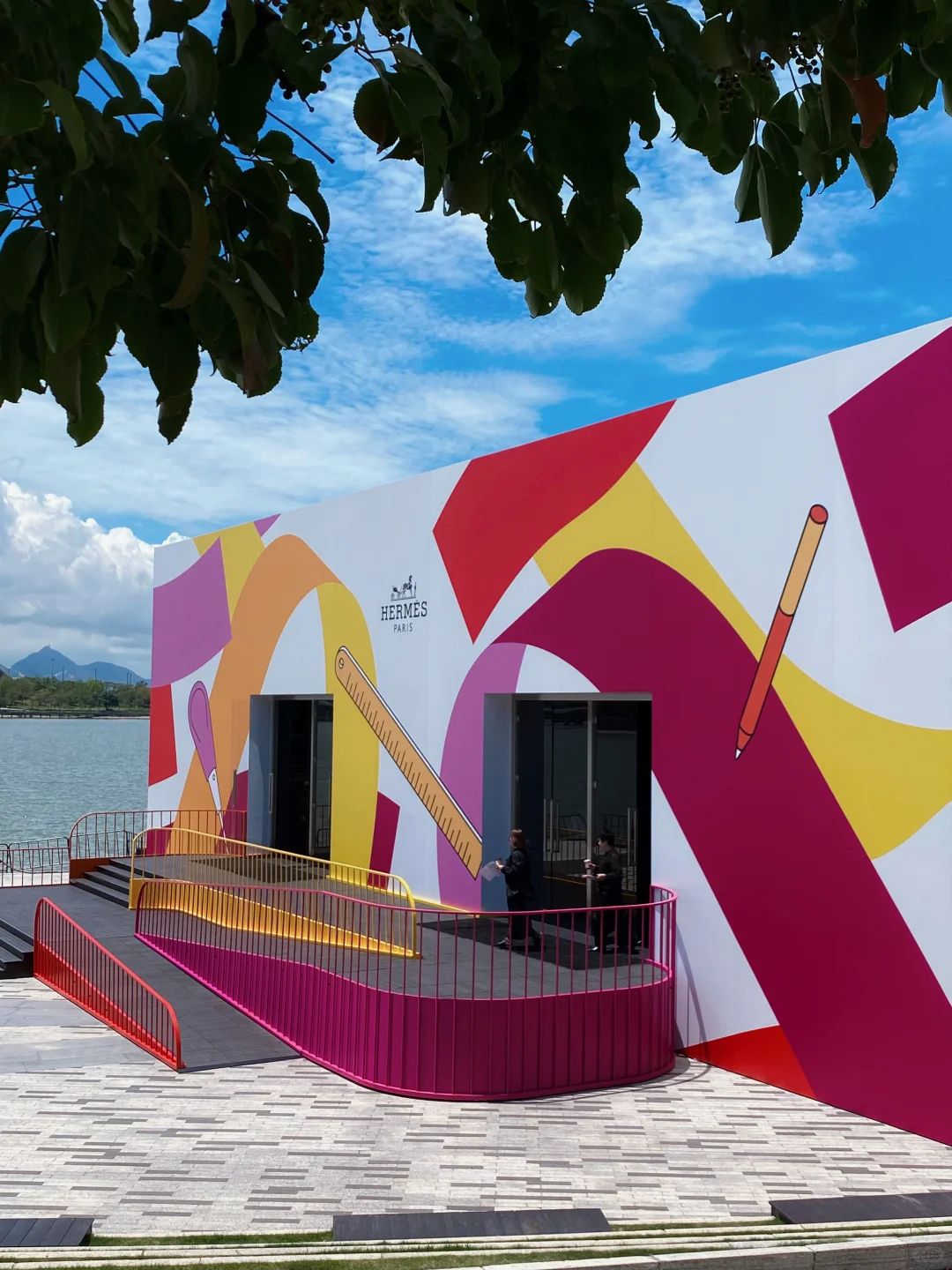 深圳海边限时展览?真的令人大开眼界啊‼️