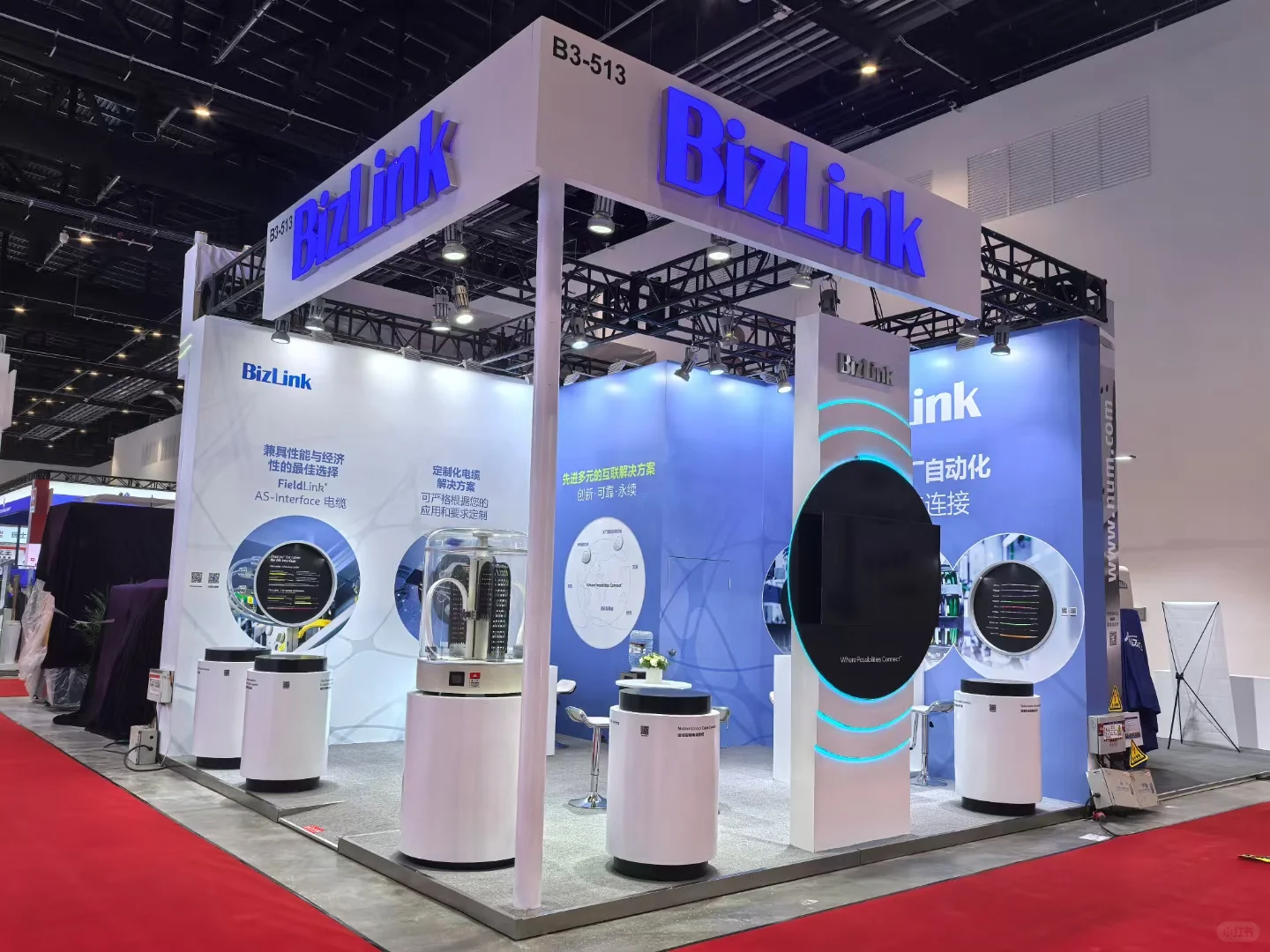 中国国际机床展开幕第二天 展台搭建实录