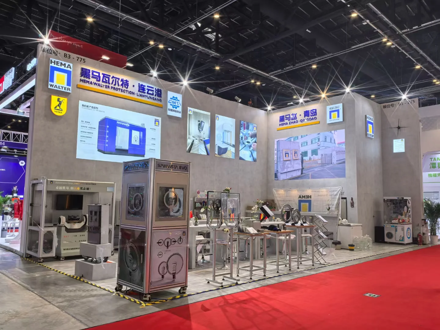 中国国际机床展开幕第二天 展台搭建实录