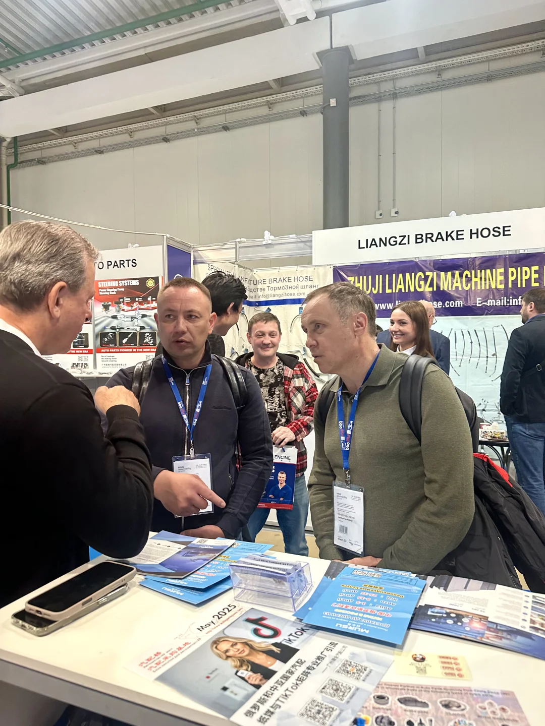 莫斯科汽配展之我给老板做个宣传！