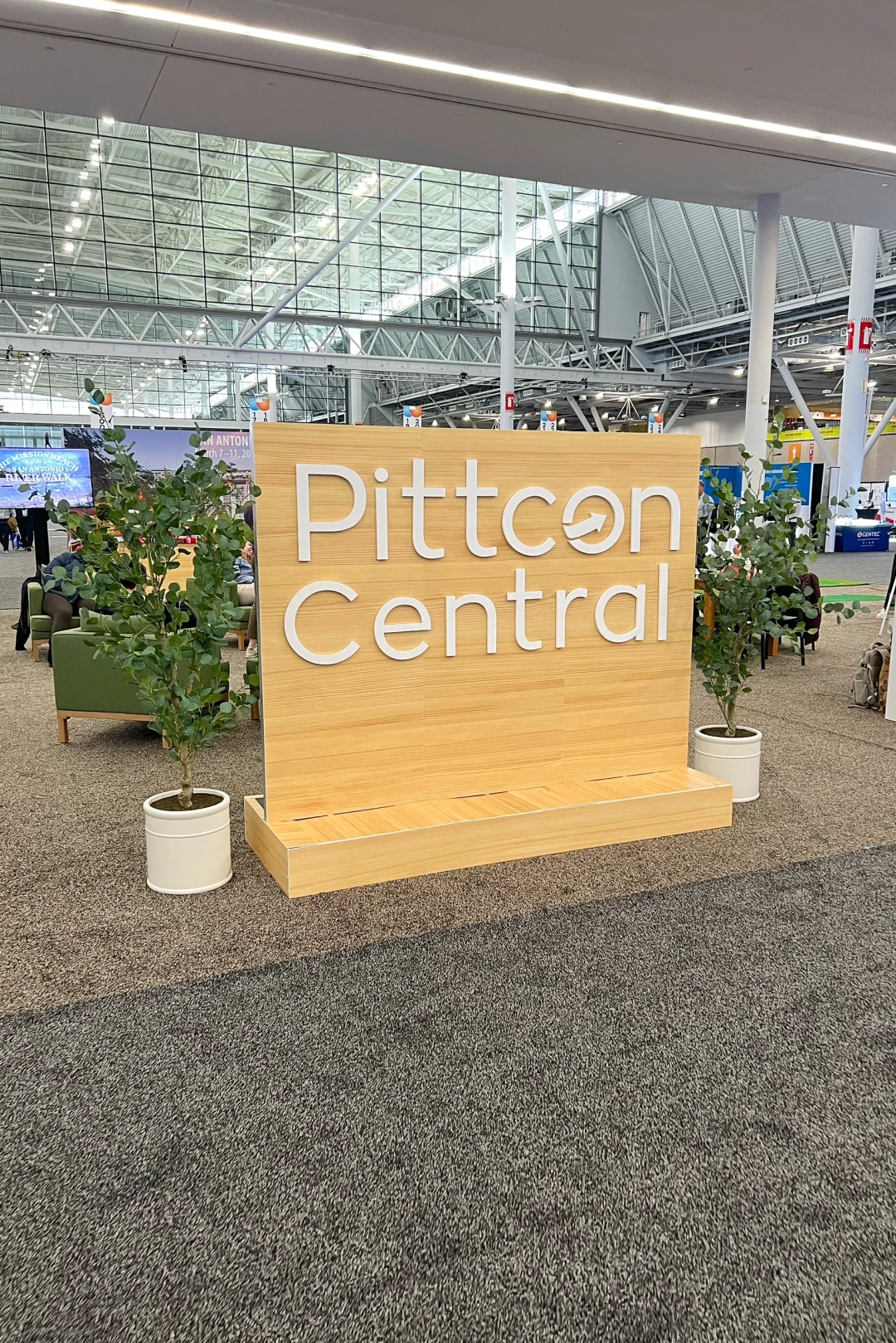 第一次在美国参加展会-Pittcon Boston 2025