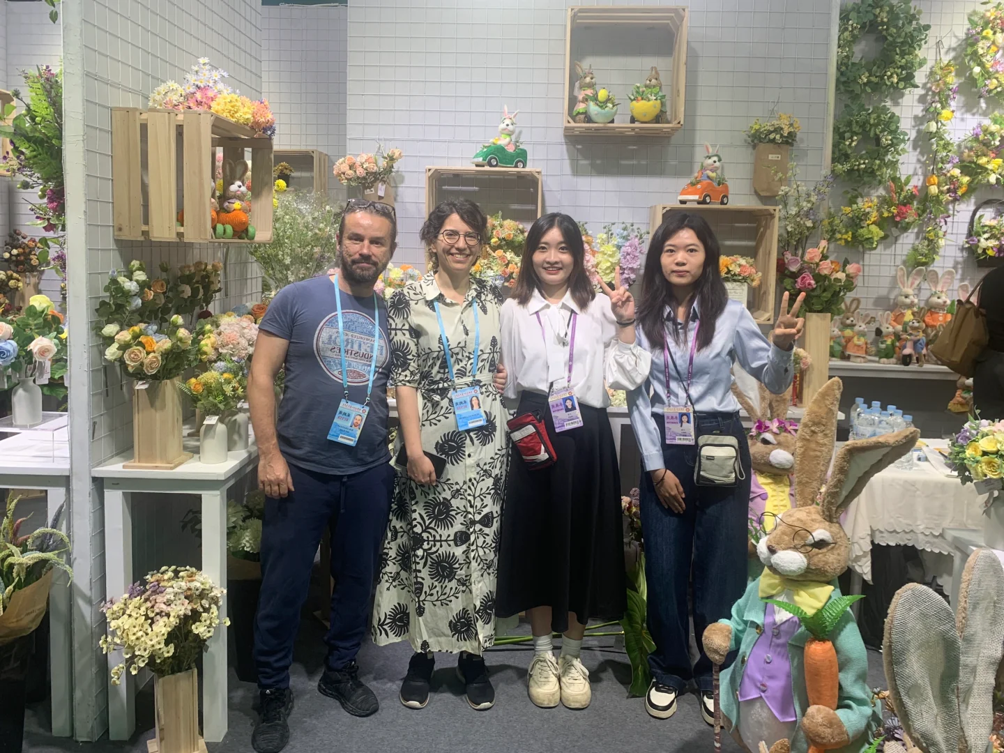 大学生勇闯广交会一周赚3k！！！