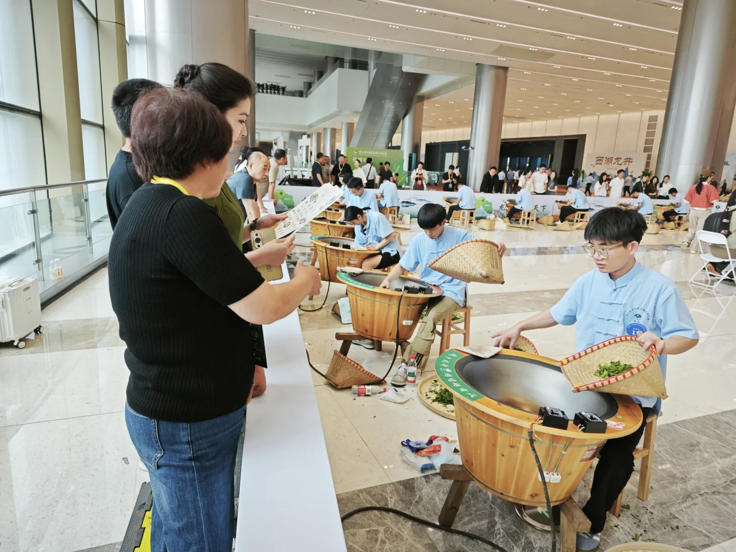 十几年看展经验|几句话告诉你茶博会怎么逛