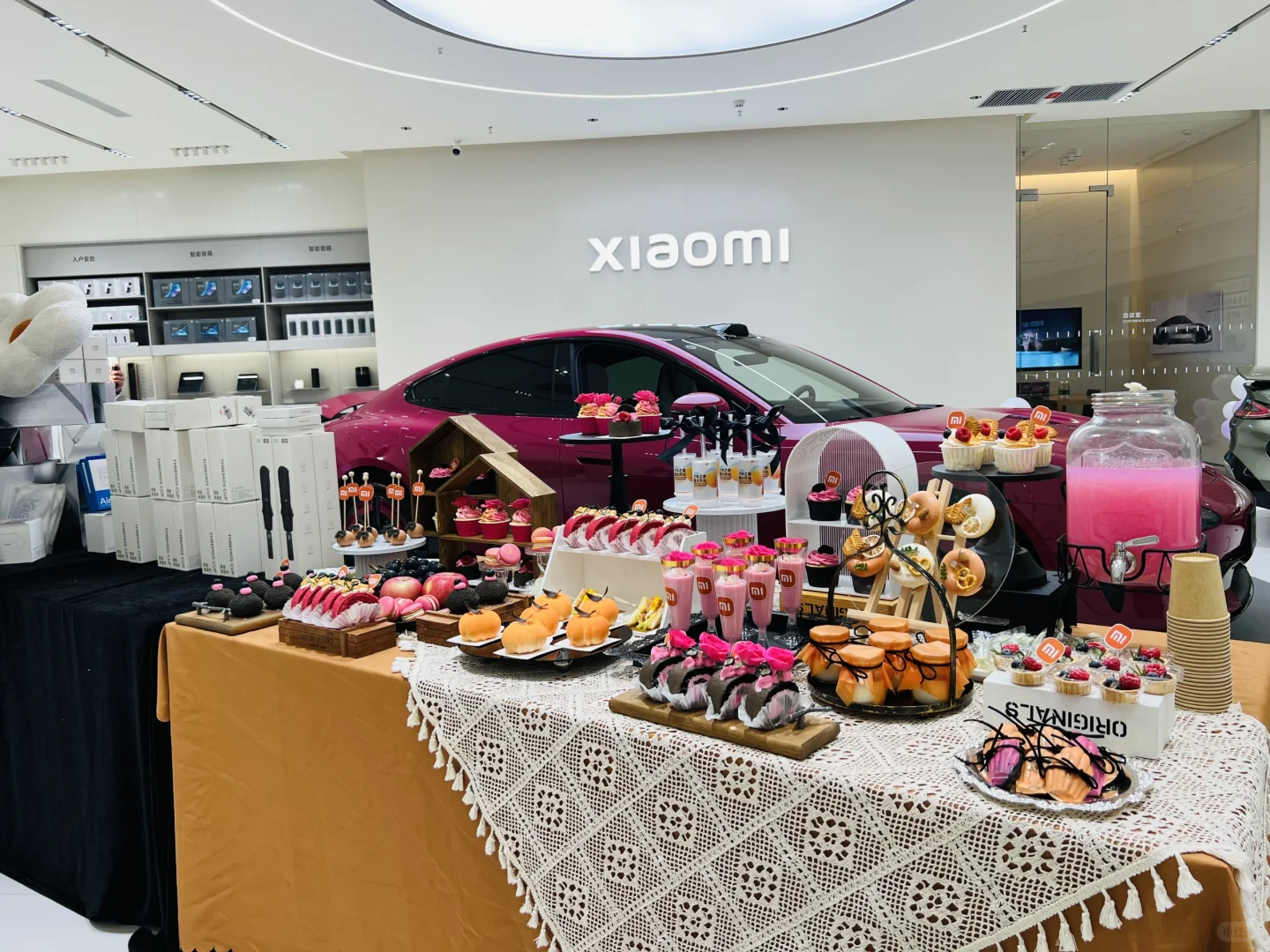 会展吾悦小米汽车店开业啦