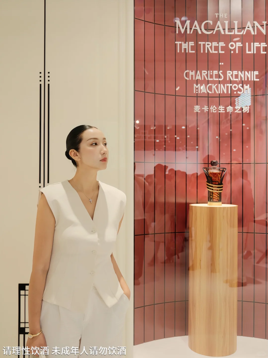 成年人专属艺术馆?️在这里撞见最美瞬间