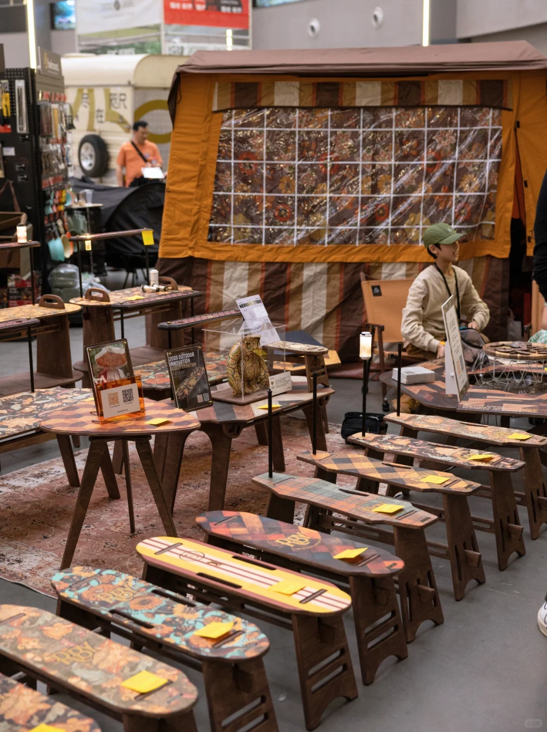 太超前了！超大大大大大帐篷已占领西岸！