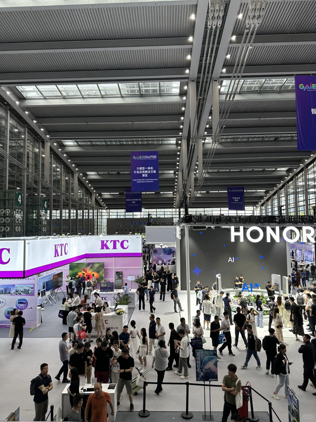 误入AI未来世界！2025深圳人工智能展太好逛