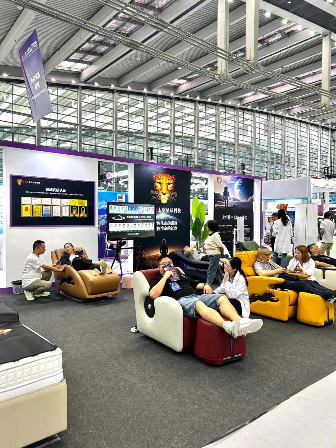 深圳逛展｜好好逛?人工智能展?