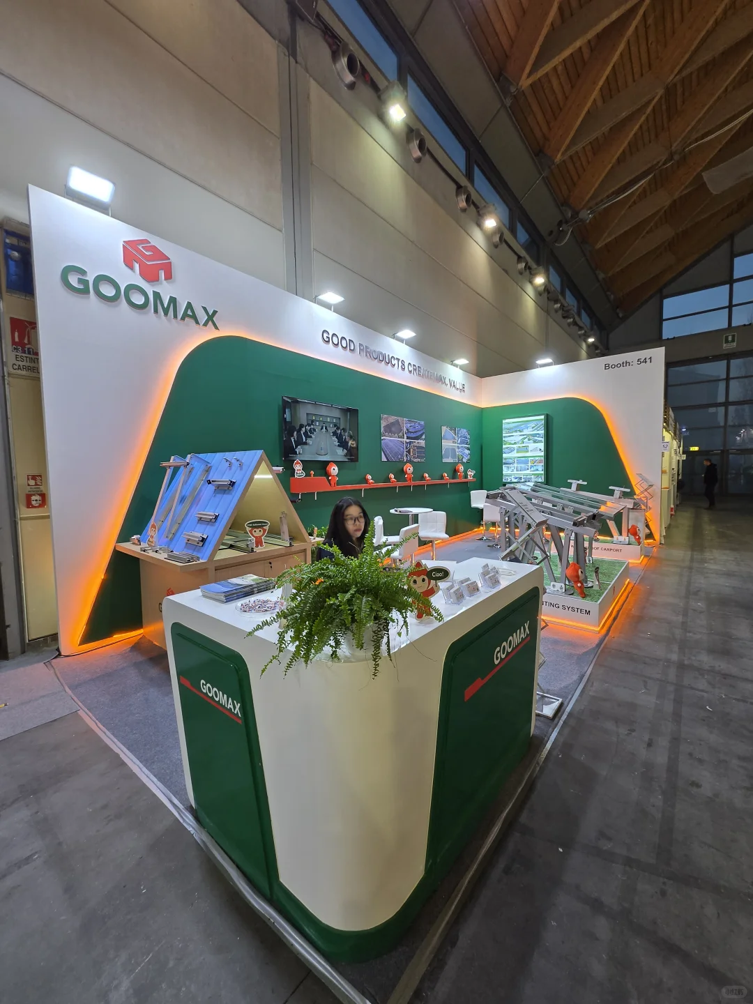 意大利KEY展开幕