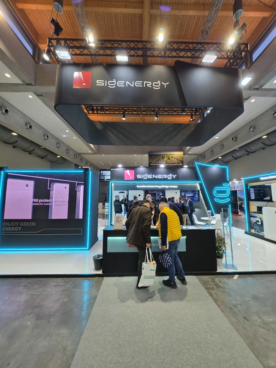 意大利KEY展开幕