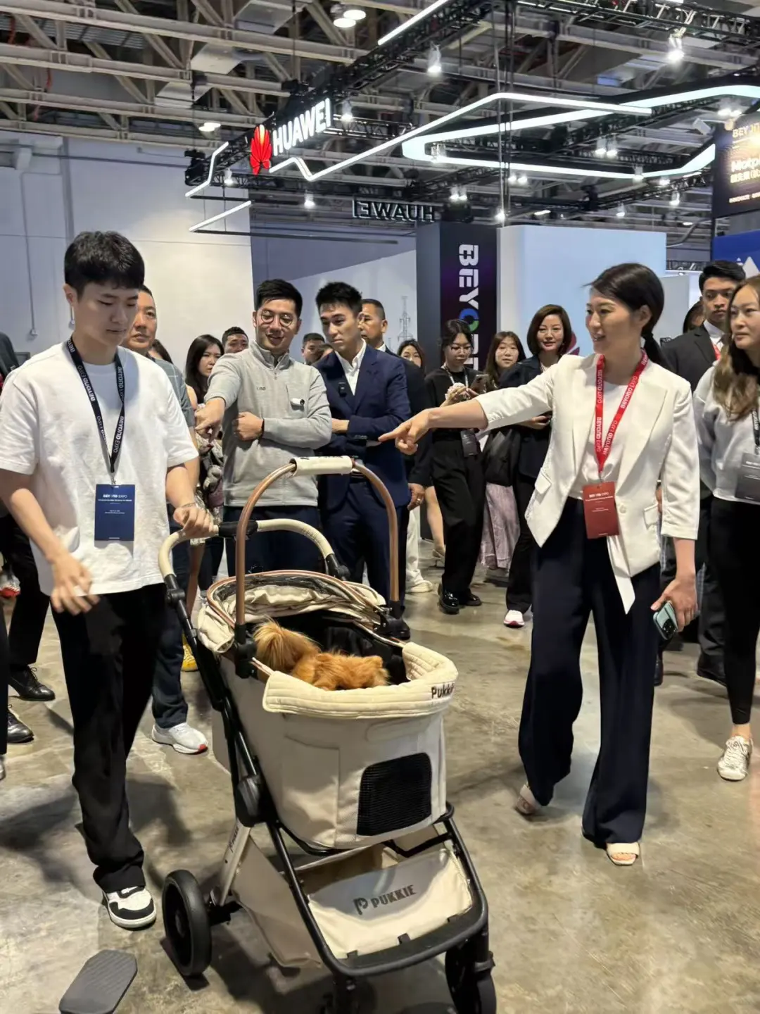 在BEYOND EXPO偶遇何猷君一口气打卡n个展位