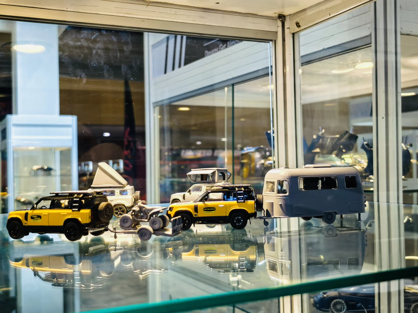 AlmostReal 空降大马！2025TMCS模型展台直击