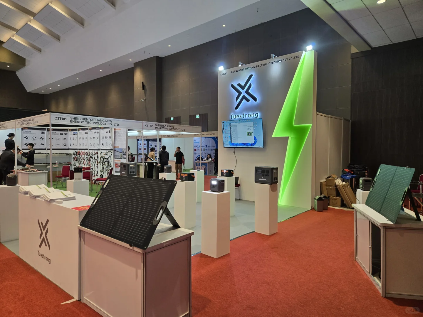 寻找国内外展位装修公司