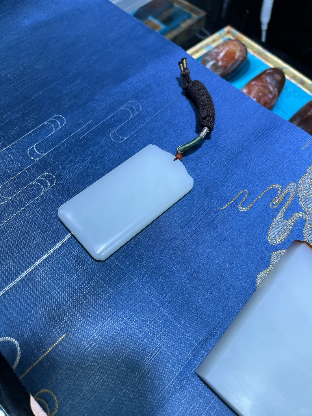 武汉中山公园对面的国际会展中心珠宝会展