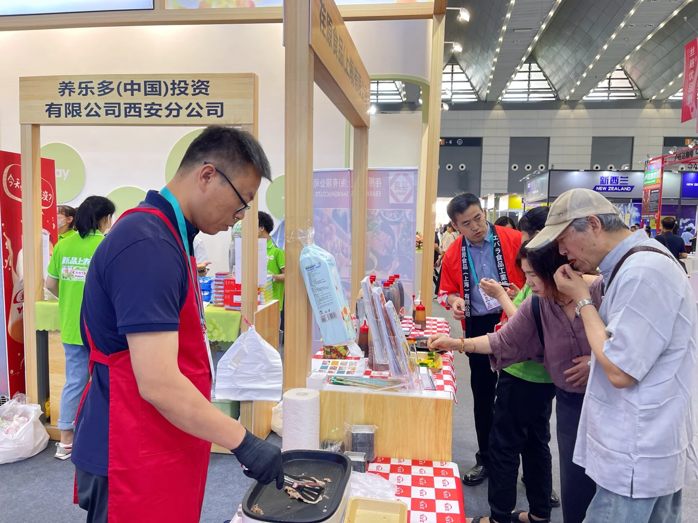 西安丝博会～一站式吃遍！免费！