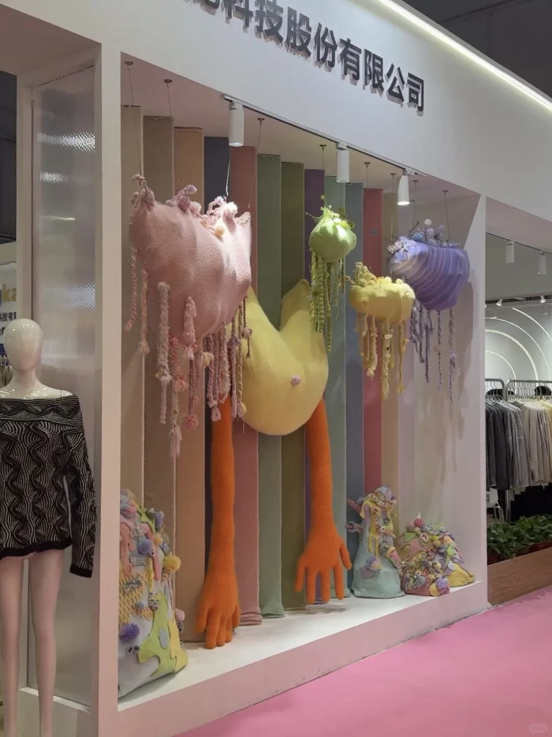 CHIC2025杀疯了！上海国际服装展没白来