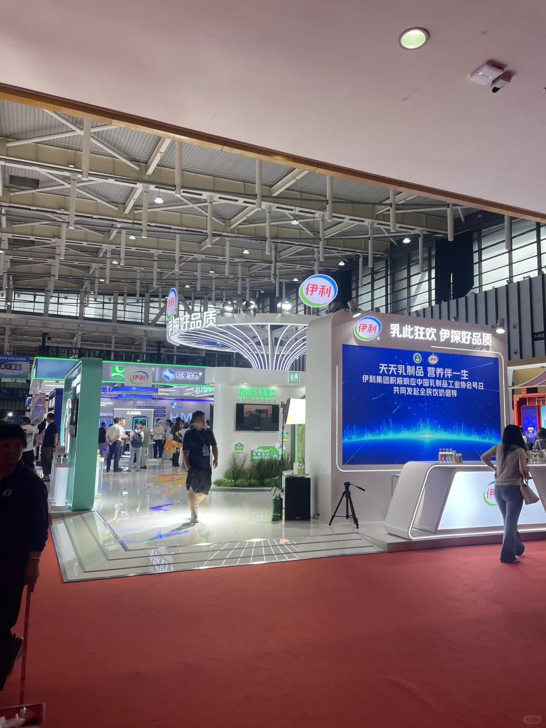 ?南京乳业嘉年华0元薅羊毛攻略！免费吃+狂