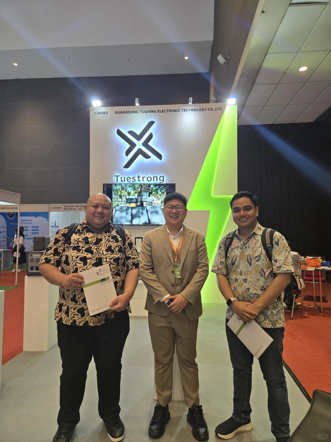 寻找国内外展位装修公司