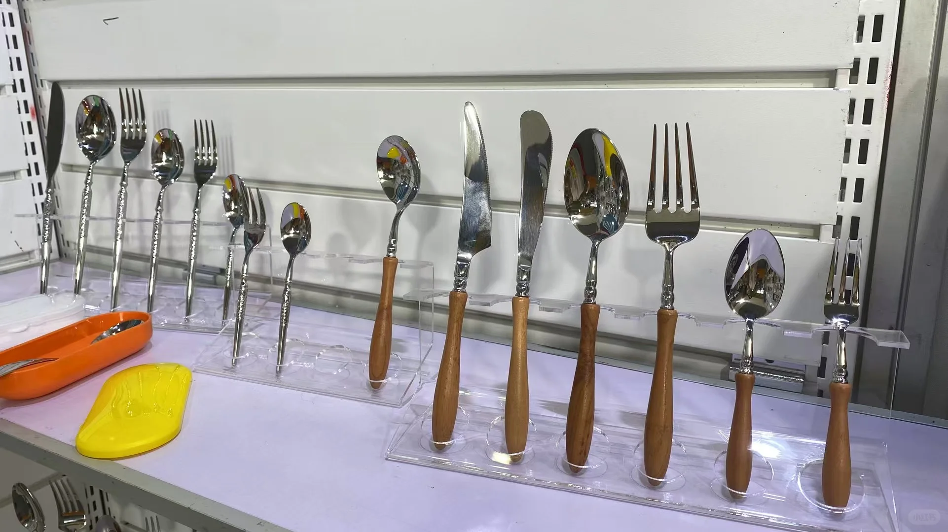 刚参加完的不锈钢展会