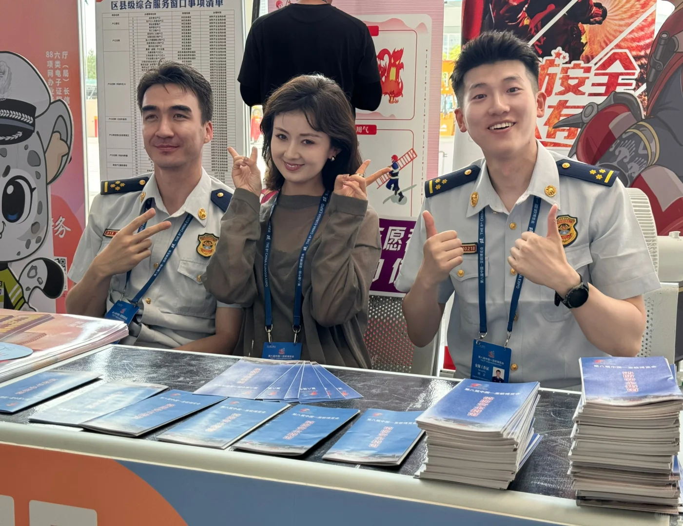 拿一份工资打三份工 任务圆满完成噜