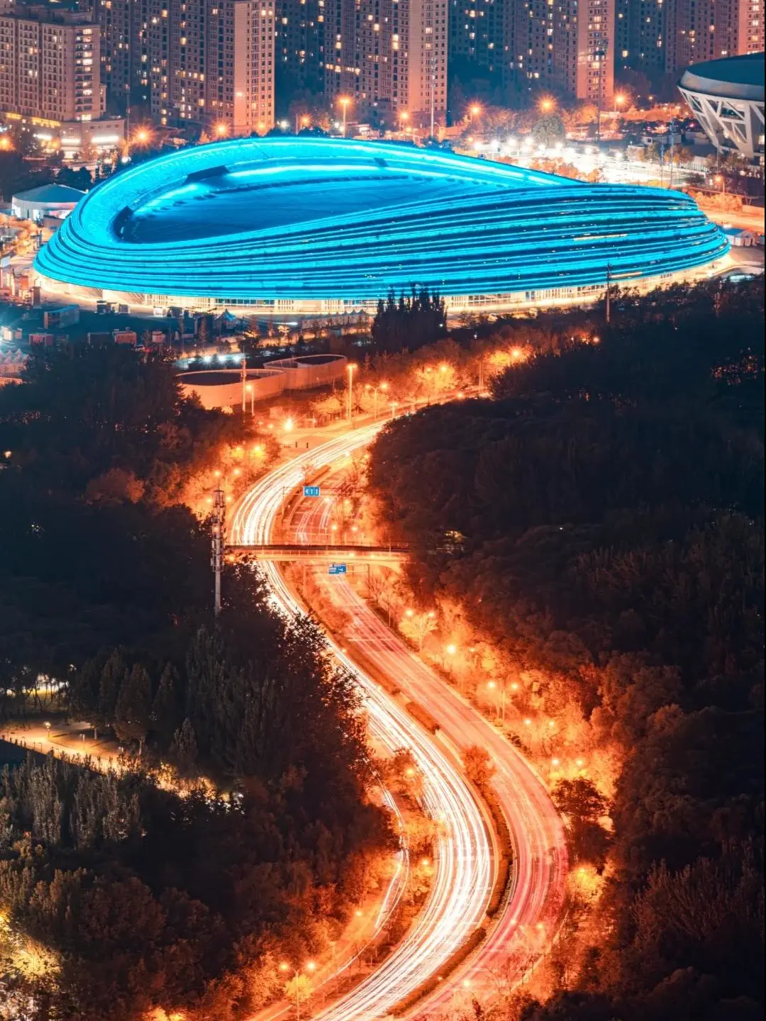 玩具进奥运场馆?北京“冰上盲盒展” 太会了