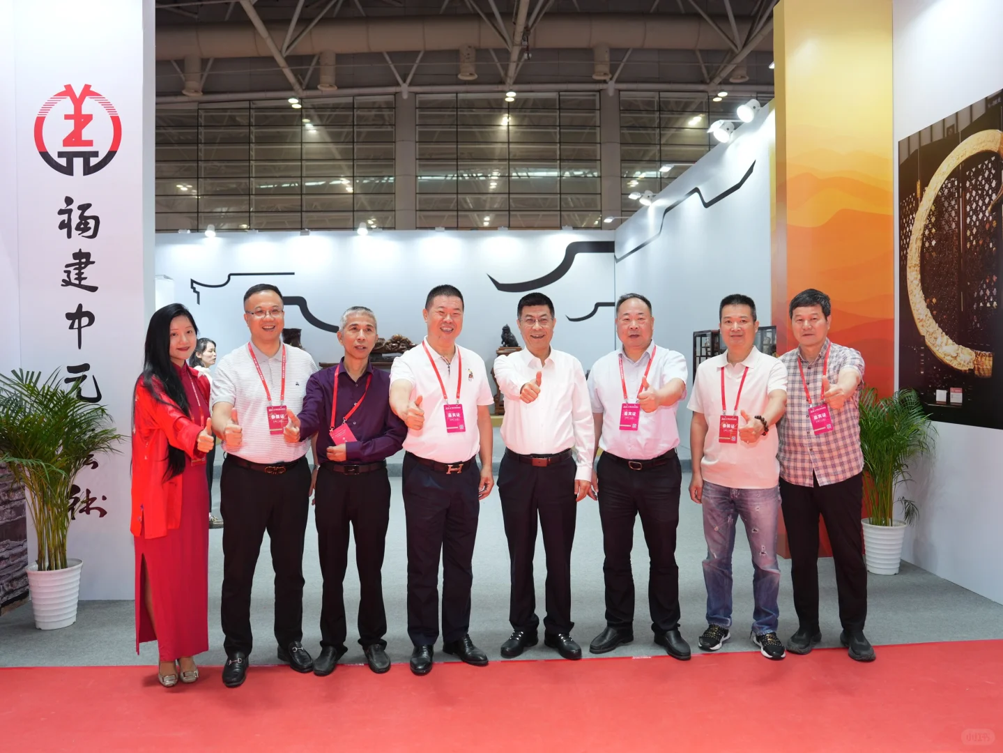 一抹朱红，让古典有了现代感，红火的博览会