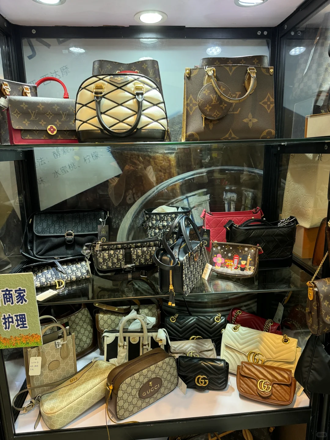 来厦门磐基二奢展会逛逛