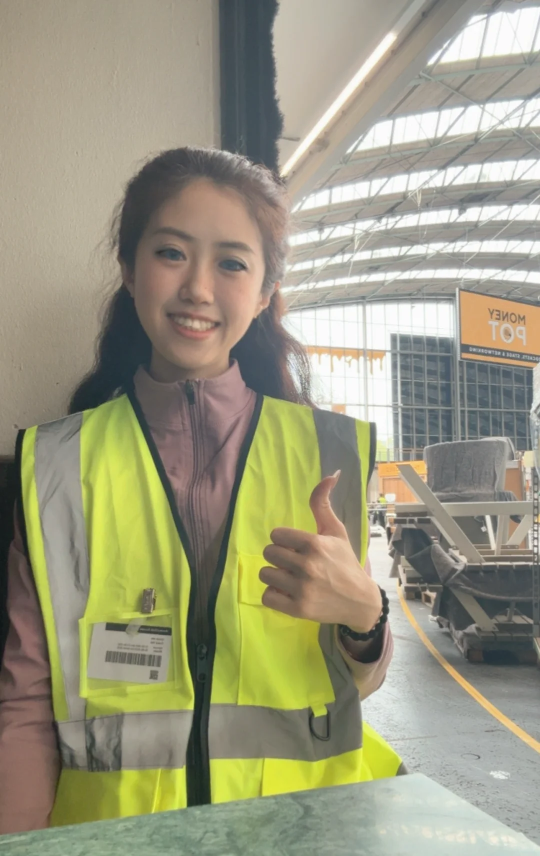 你好，我是荷兰女工头??‍♀️ 展会搭建