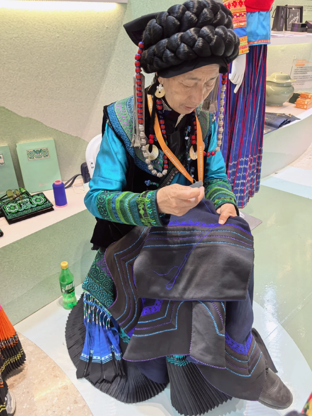 成都看非遗展|品牌IP馆也太好逛了吧