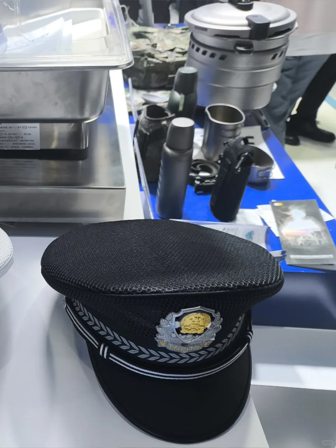 警博会新警服眼前一亮