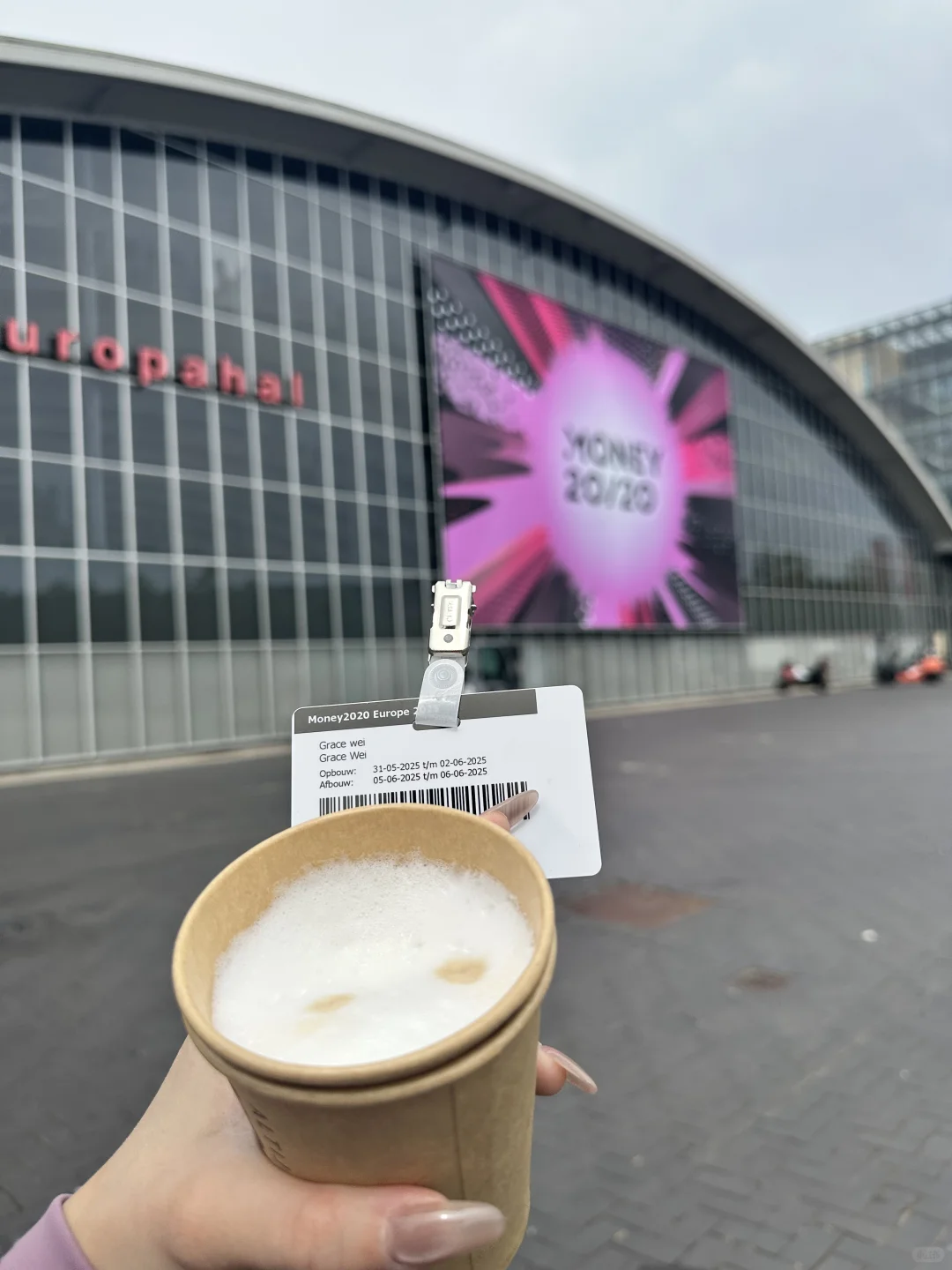 你好，我是荷兰女工头??‍♀️ 展会搭建