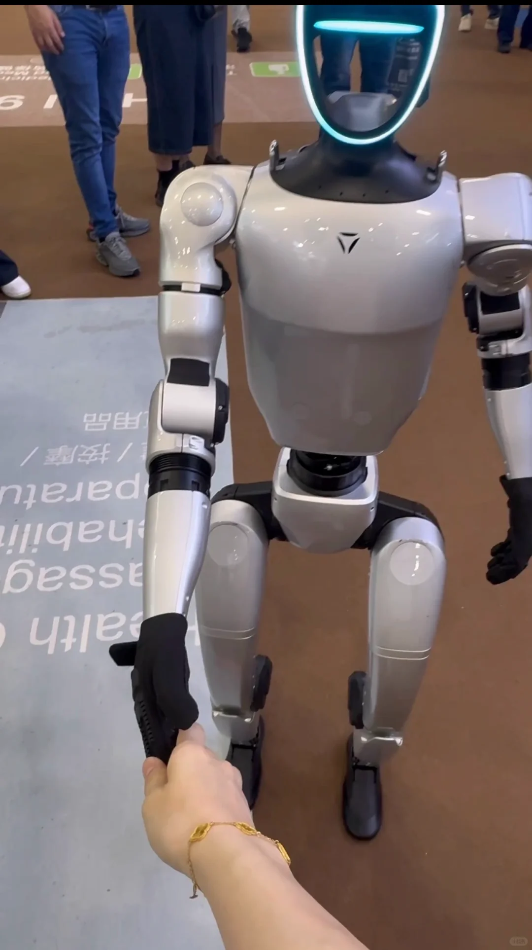 02女研 广交会15天怒赚2.2w