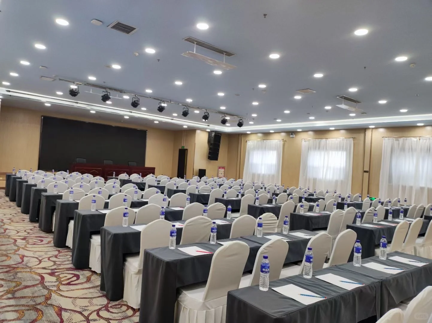 呼和浩特市万浩酒店（万达国际会展中心店）