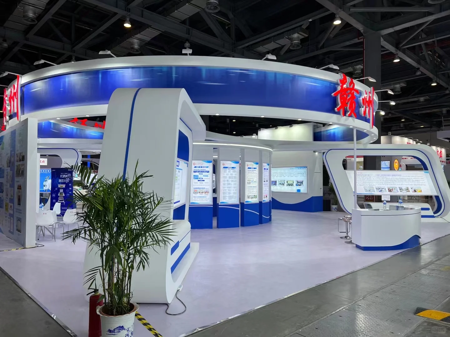 半个月11稿，7个落地，做展会我们是专业的