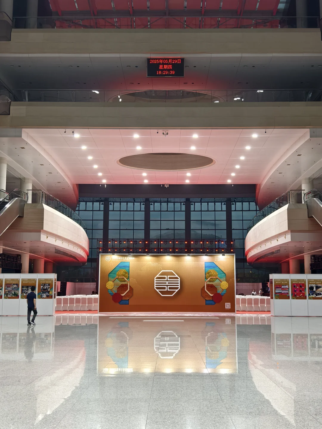 奔赴一场艺术的盛宴???