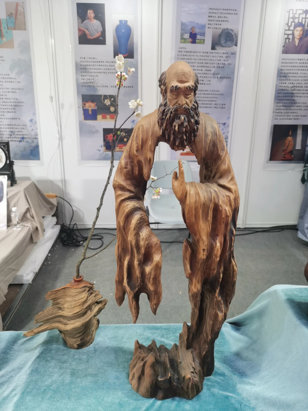 太震撼啦～2025中国工艺美术博览会