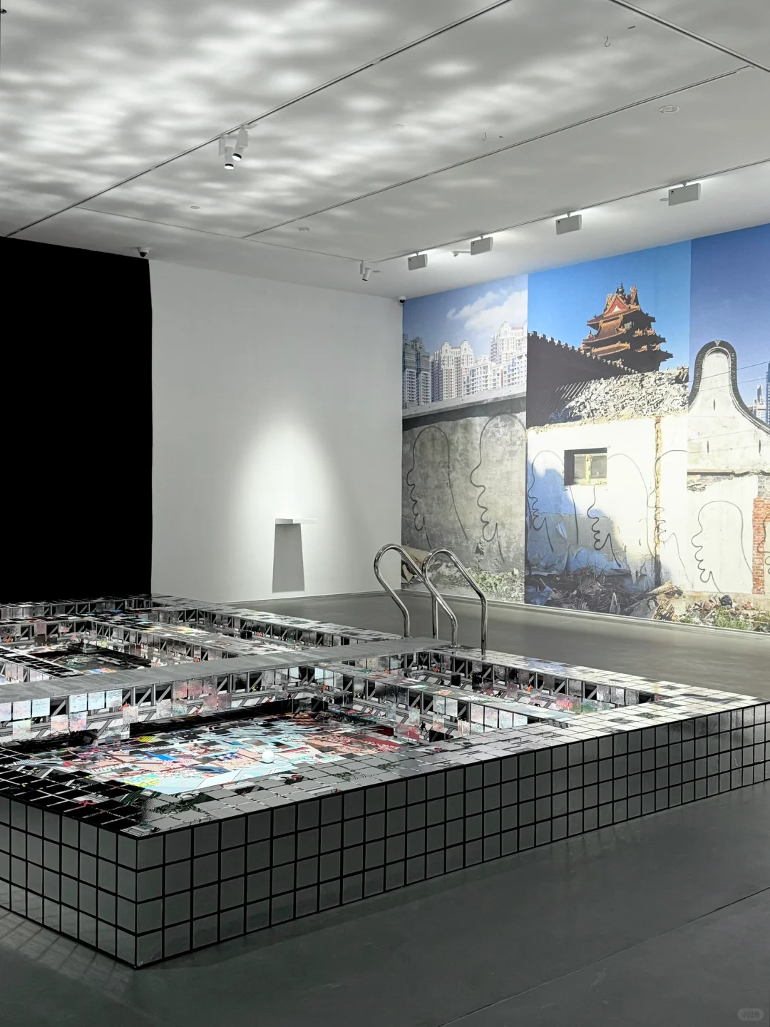 成都！！确实是数一数二的展览了。。巨新巨酷！！